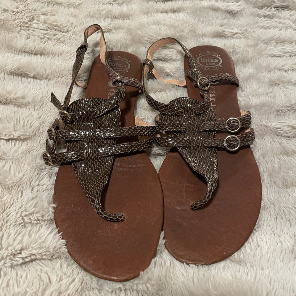 Jeffrey Campbell Ibiza brown alligator sandals with gold hardware, women’s 11